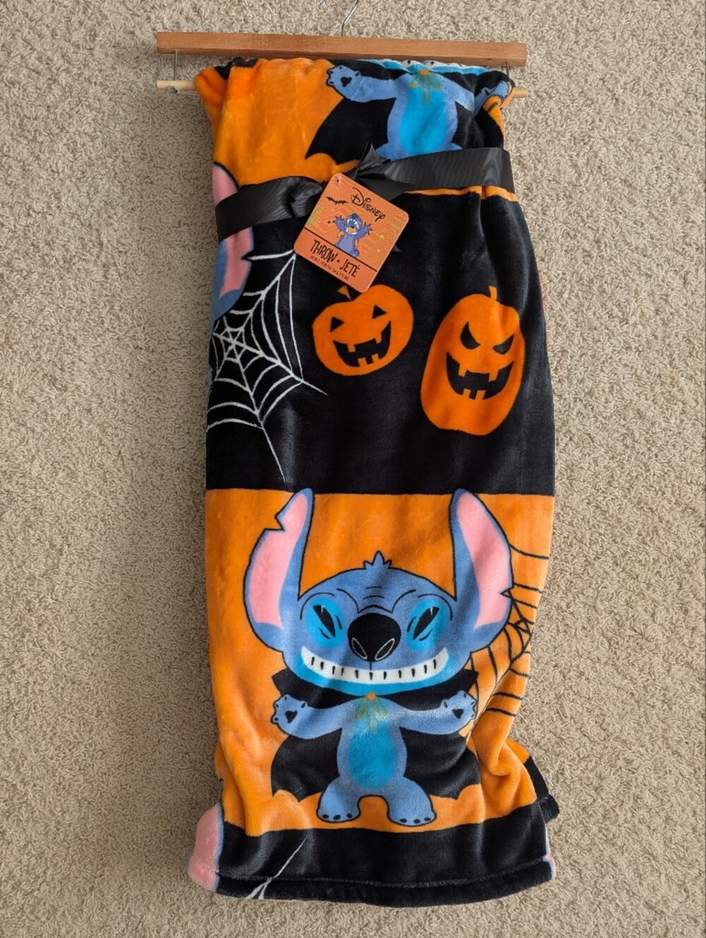 Disney Stitch Halloween Super Cozy Oversized Plush Throw Blanket 🎃